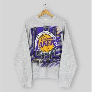 Vintage 90s Los Angeles Lakers NBA Sweatshirt – Retro Basketball Crewneck